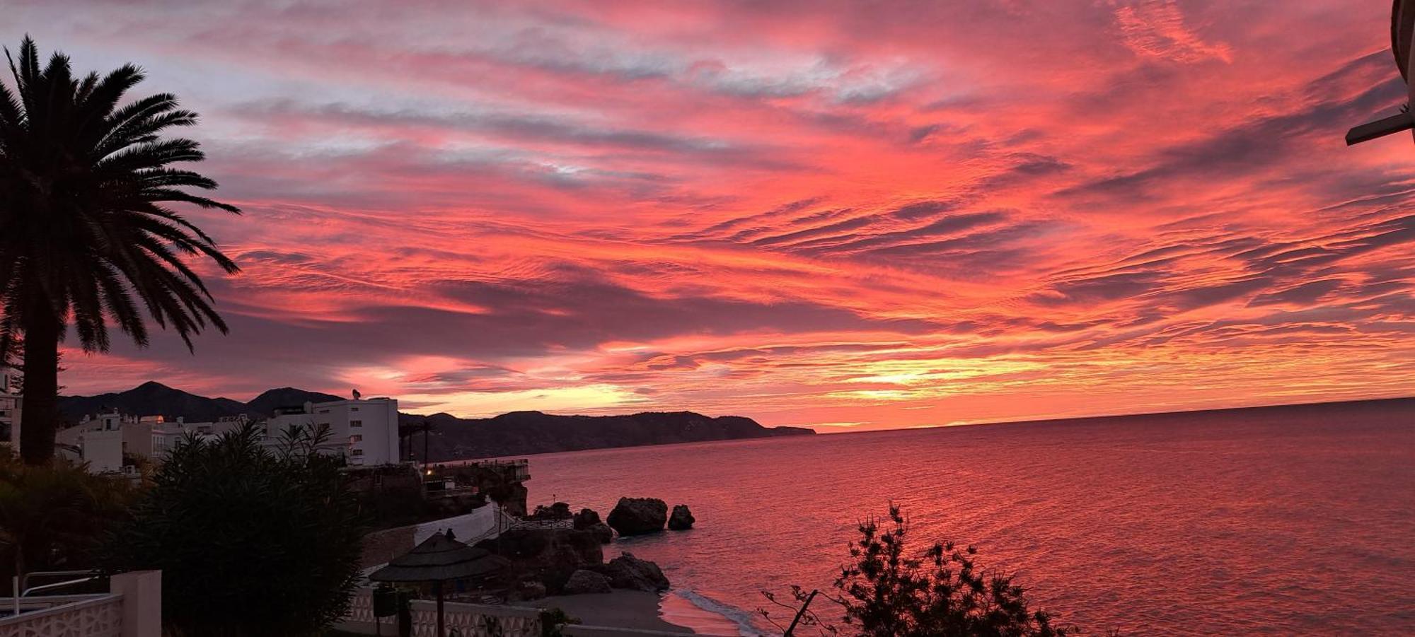 Acapulco Playa Beautiful Seaview Apartment Nerja Exterior foto