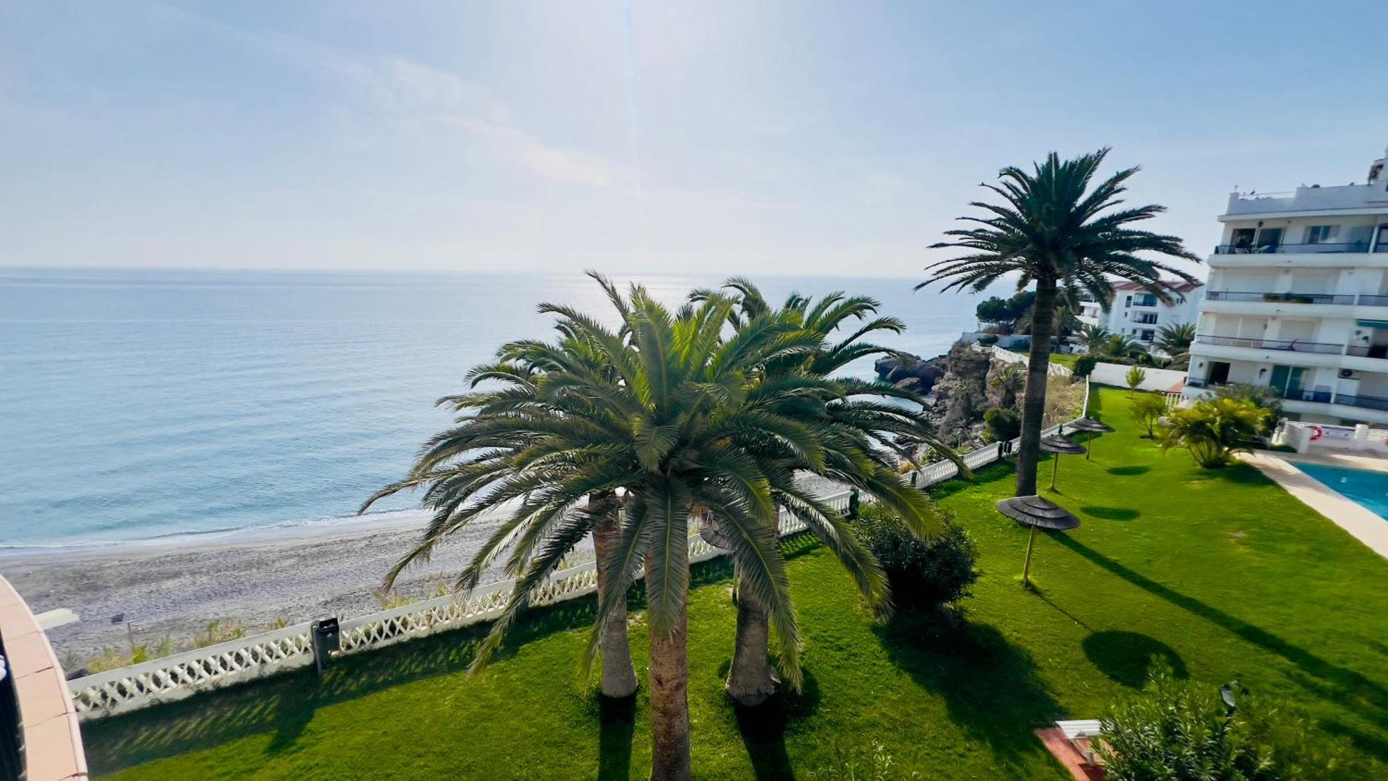 Acapulco Playa Beautiful Seaview Apartment Nerja Exterior foto